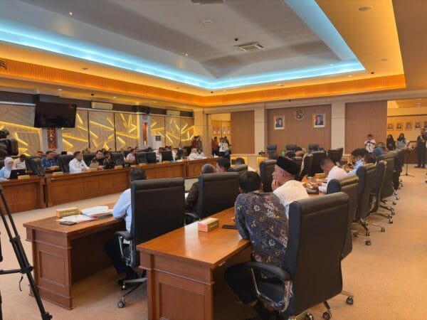 Rapat Koordinasi Terkait Tindak Lanjut Participating Interest 10% Riau